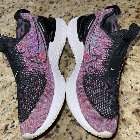 Nike Epic Phantom React Flyknit - Picture 3 of 7